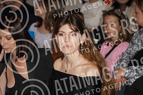 As part of the 34th Zepter Fashion Selection, the Irena Grahovac fashion show was held at the Hyatt Hotel.U sklopu 34. Zepter Fashion Selectiona u hotelu Hyatt odrzana je modna revija Irene Grahovac.