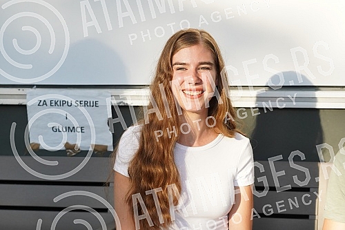 Meeting with the cast and crew of the series 