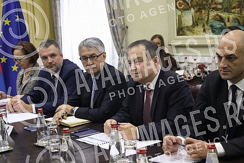 Ivica Dacic met with the Minister of Foreign Affairs of Iran Hossein Amir Abdollahian.

Ivica Dacic sastao se sa ministrom inostranih poslova Irana Hoseinom Amir Abdolahijanom. 