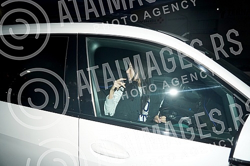 The football team of Serbia, which participated in the World Cup in Qatar, returned on a regular flight from Doha.Fudbalska reprezentacije Srbije koja je ucestvovala na Svetskom prvenstvu u Kataru vratila se redovnim letom iz Dohe.