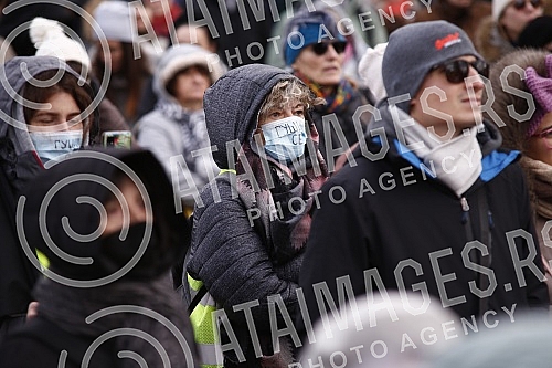 The informal environmental movement Eko straza held a rally in Bristol Park called the Counting Protest.Neformalni ekoloski pokret Eko straza odrzao je  u parku Bristol skup pod nazivom Protest prebrojavanja.