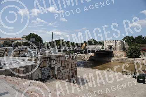 The reconstruction of King Milan Square in the center of Nis has been going on for three years, and was crowned with a humorous Guinness World Record for breaking the record in the category of the longest reconstruction of a square in the world. 