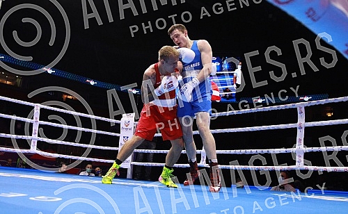 2021 Olympic Boxing World Championships - Stark Arena. Round 32, Light Heavyweight (80kg), Luka Plantic (Croatia) (RED) vs Aliaksei Alfiorau (Belarus). Svetsko prvenstvo u olimpijskom boksu 2021 - Stark arena.
