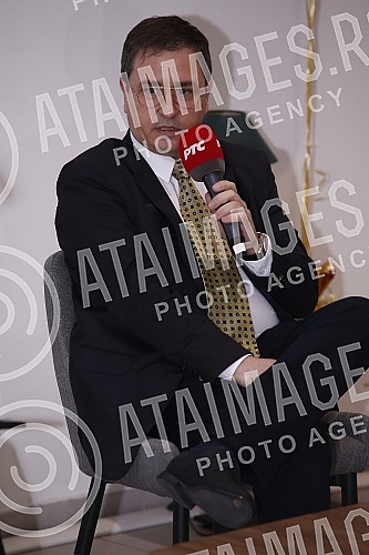 A press conference was held at the RTS Club on the occasion of the presentation of the new, jubilee 85th season of the RTS Symphony Orchestra.U RTS klubu je odrzana konferencija za medije povodom predstavljanja nove, jubilarne 85. sezone Simfonijsk