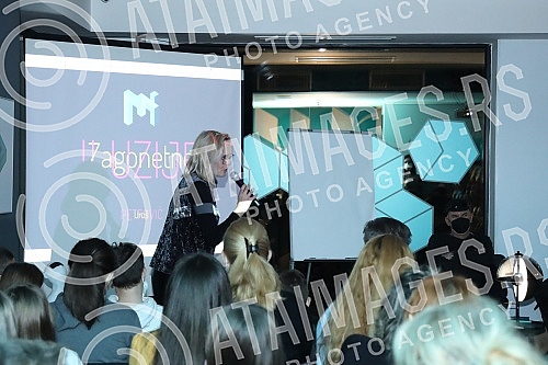 Well-known and award-winning children's book writer Uros Petrovic, one of the best IQ X solvers in the world, former president of Mensa and the Museum of Illusions, hosted a creative interactive evening.Poznati i nagradjivani pisac knjiga za decu -