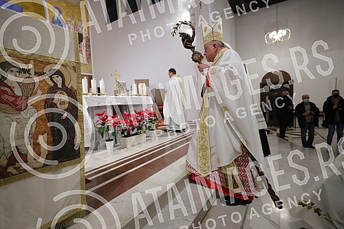 On the occasion of marking the Statehood Day of Serbia, Monsignor Stanislav Hocevar, Archbishop and Metropolitan of Belgrade, led the Mass for the entire state union of the Republic of Serbia in the Cathedral of the Assumption of the Blessed Virgin M