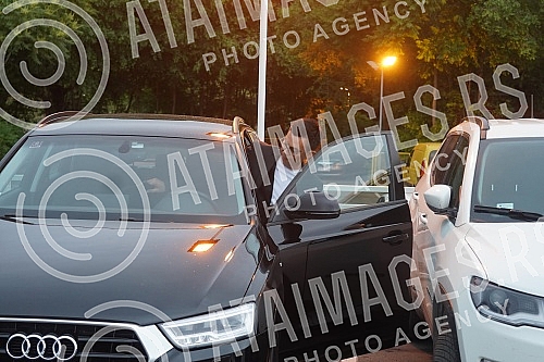 Zeljko Vasic was supposed to hold a concert as part of the promotion of the Tourist Offer of Herceg Novi and the promotion of the Skala festival at the Belgrade Manifesto, but the program was postponed to tomorrow due to bad weather..Zeljko Vasic j