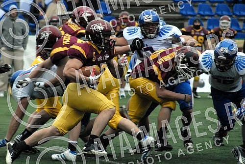 IFAF Liga sampiona americkog fudbala odigrana na Adi ciganliji izmedju SBB Vukova i Silverhawks iz Slovenije (Ljubljana/Slovenia).