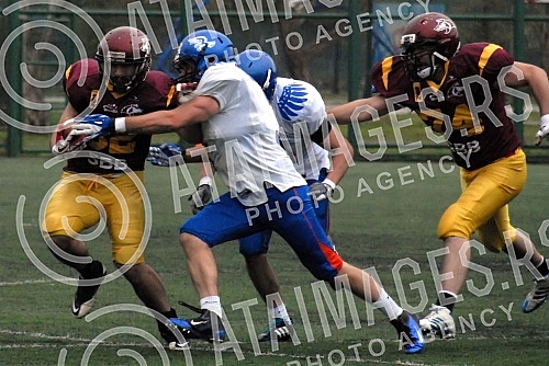 IFAF Liga sampiona americkog fudbala odigrana na Adi ciganliji izmedju SBB Vukova i Silverhawks iz Slovenije (Ljubljana/Slovenia).