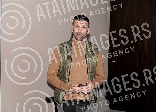 Marko Nikolic (Serbia) lost by technical knockout in the match for the vacant WBC international silver title in the super middleweight category (up to 76,204 kg) to Sergei Gorokhov (Russia).Tehnickim nokautom Marko Nikolic (Srbija) izgubio je u mec