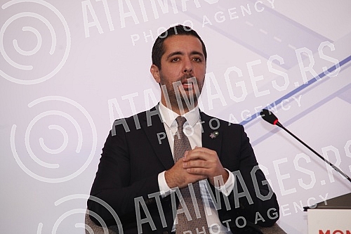 Minister of Construction, Transport and Infrastructure Tomislav Momirovic, US Ambassador Anthony Godfrey and AmCham President Zoran Petrovic spoke at the Hyatt Hotel at the business talks of the American Chamber of Commerce in Serbia (AmCham).U hot