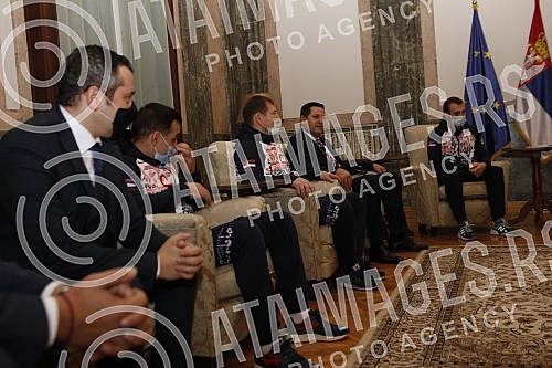 The President of the Republic of Serbia, Aleksandar Vucic, met with the winner of the bronze medal at the World Boxing Championship, Vladimir Mironcikov, and the delegation of the Boxing Association of Serbia. Predsednik Republike Srbije Aleksandar
