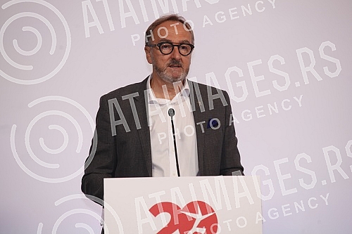 Minister of Construction, Transport and Infrastructure Tomislav Momirovic, US Ambassador Anthony Godfrey and AmCham President Zoran Petrovic spoke at the Hyatt Hotel at the business talks of the American Chamber of Commerce in Serbia (AmCham).U hot