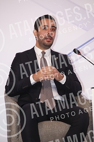 Minister of Construction, Transport and Infrastructure Tomislav Momirovic, US Ambassador Anthony Godfrey and AmCham President Zoran Petrovic spoke at the Hyatt Hotel at the business talks of the American Chamber of Commerce in Serbia (AmCham).U hot