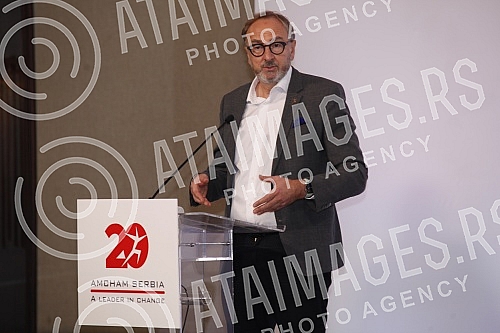 Minister of Construction, Transport and Infrastructure Tomislav Momirovic, US Ambassador Anthony Godfrey and AmCham President Zoran Petrovic spoke at the Hyatt Hotel at the business talks of the American Chamber of Commerce in Serbia (AmCham).U hot