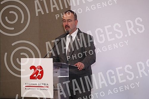 Minister of Construction, Transport and Infrastructure Tomislav Momirovic, US Ambassador Anthony Godfrey and AmCham President Zoran Petrovic spoke at the Hyatt Hotel at the business talks of the American Chamber of Commerce in Serbia (AmCham).U hot