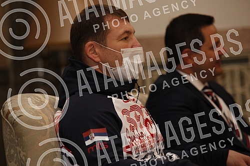 The President of the Republic of Serbia, Aleksandar Vucic, met with the winner of the bronze medal at the World Boxing Championship, Vladimir Mironcikov, and the delegation of the Boxing Association of Serbia. Predsednik Republike Srbije Aleksandar