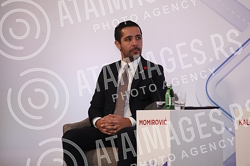 Minister of Construction, Transport and Infrastructure Tomislav Momirovic, US Ambassador Anthony Godfrey and AmCham President Zoran Petrovic spoke at the Hyatt Hotel at the business talks of the American Chamber of Commerce in Serbia (AmCham).U hot