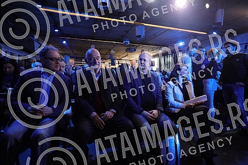 The United for the Victory of Serbia Coalition held a convention in Dorcol Platz, at which it presented the list 