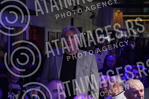 The United for the Victory of Serbia Coalition held a convention in Dorcol Platz, at which it presented the list 