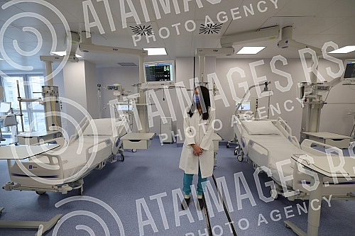 The President of the Republic of Serbia, Aleksandar Vucic, attended the opening of the new Clinical Center of Serbia after the completion of the first phase of works.Predsednik Republike Srbije Aleksandar Vucic prisustvovao je otvaranju novog Klini