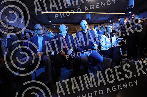 The United for the Victory of Serbia Coalition held a convention in Dorcol Platz, at which it presented the list 