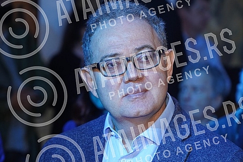 The United for the Victory of Serbia Coalition held a convention in Dorcol Platz, at which it presented the list 