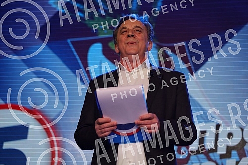 The United for the Victory of Serbia Coalition held a convention in Dorcol Platz, at which it presented the list 