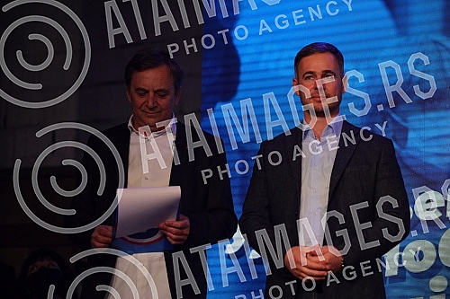 The United for the Victory of Serbia Coalition held a convention in Dorcol Platz, at which it presented the list 