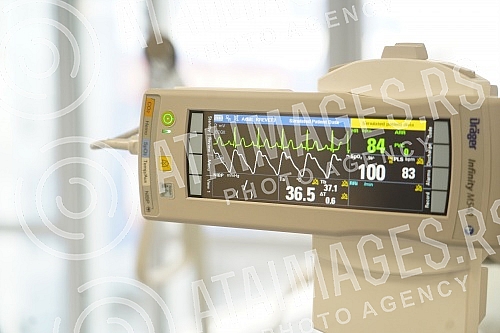 The President of the Republic of Serbia, Aleksandar Vucic, attended the opening of the new Clinical Center of Serbia after the completion of the first phase of works.Predsednik Republike Srbije Aleksandar Vucic prisustvovao je otvaranju novog Klini