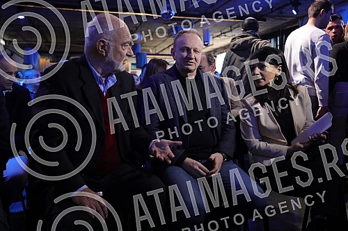 The United for the Victory of Serbia Coalition held a convention in Dorcol Platz, at which it presented the list 