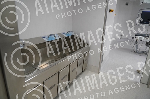 The President of the Republic of Serbia, Aleksandar Vucic, attended the opening of the new Clinical Center of Serbia after the completion of the first phase of works.Predsednik Republike Srbije Aleksandar Vucic prisustvovao je otvaranju novog Klini