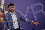 The mayor of Belgrade, Aleksandar Sapic, held the first regular press conference.Gradonacelnik Beograda Aleksandar Sapic odrzao je Prvu redovnu konferenciju za novinare. 