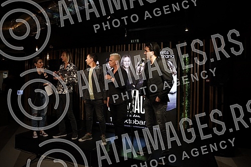 The press conference of the Osvajaci band from Kragujevac was held at the Lisbon club in the mts Dvorana.Konferencija za novinare kragujevackog benda Osvajaci odrzana je u klubu Lisabon u mts Dvorani.