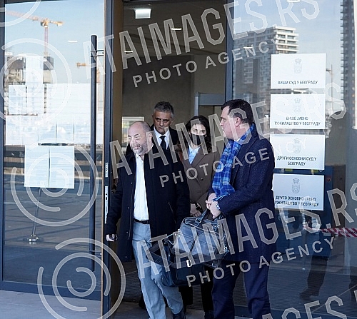 Iva Ilincic gave a statement in the Higher Public Prosecutor's Office regarding the case in which Miroslav Mike Aleksic was accused of sexually harassing and raping his students.Iva Ilincic je u Visem javnom tuzilastvu dala izjavu povodom slucaja u