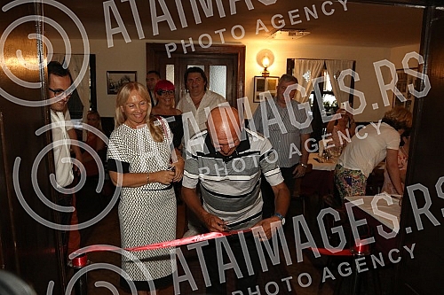 Celebration of the 50th work of Saban Saulic held at Restaurant Three Sesir.Proslava povodom 50 rada Sabana Saulica odrzana u restoranu Tri sesira.