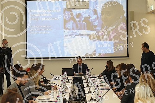 A conference on the occasion of the 75th anniversary of UNICEF in Serbia at the Serbian Chamber of Commerce. U Privrednoj komori Srbije konferencija povodom 75 godina Unicefa u Srbiji.