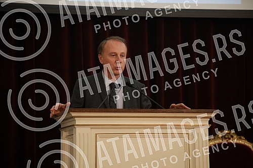 The ceremonial academy of the Student Conference of the University of Serbia was held at the Rectorate of the University of Belgrade.U Rektoratu Univerziteta u Beogradu odrzana je svecana akademija Studentske konferencije univerziteta Srbije. 