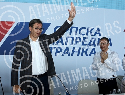 Session of the Main Board of the Serbian Progressive Party held at Pinky Hall.Sednica Glavnog odbora Srpske napredne stranke odran u hali Pinki.