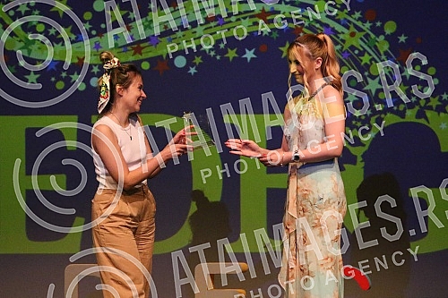 The first Festival of Children's Acting Achievements in Films and TV Series FEDEG and the award ceremony were held at the Small Theater Dusko Radovic.Prvi Festival decijih glumackih ostvarenja u filmovima i TV serijama FEDEG i dodela nagrada odrzan