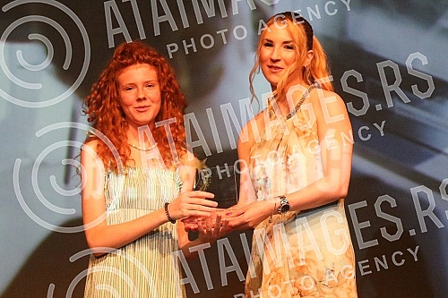 The first Festival of Children's Acting Achievements in Films and TV Series FEDEG and the award ceremony were held at the Small Theater Dusko Radovic.Prvi Festival decijih glumackih ostvarenja u filmovima i TV serijama FEDEG i dodela nagrada odrzan