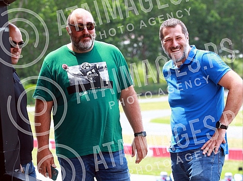 Signing of an agreement between the Auto-Moto Association of Serbia and Heineken Serbia for the campaign 