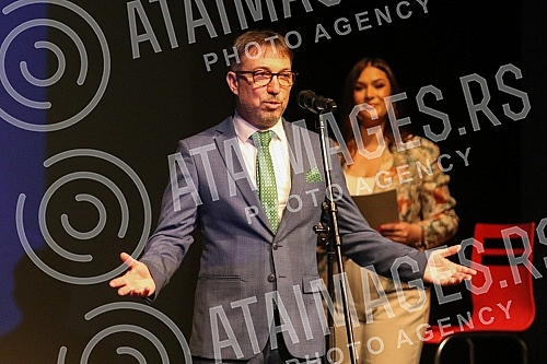 The first Festival of Children's Acting Achievements in Films and TV Series FEDEG and the award ceremony were held at the Small Theater Dusko Radovic.Prvi Festival decijih glumackih ostvarenja u filmovima i TV serijama FEDEG i dodela nagrada odrzan