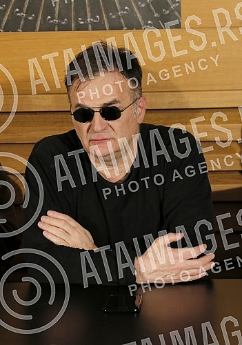 Press conference on the occasion of the premiere of the play Lorencaco held at the Yugoslav Drama Theater.Konferencija za novinare povodom premijere predstave Lorencaco odrzana u Jugoslovenskom dramskom pozoristu.