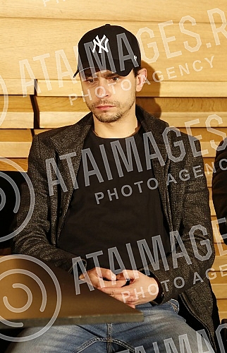 Press conference on the occasion of the premiere of the play Lorencaco held at the Yugoslav Drama Theater.Konferencija za novinare povodom premijere predstave Lorencaco odrzana u Jugoslovenskom dramskom pozoristu.