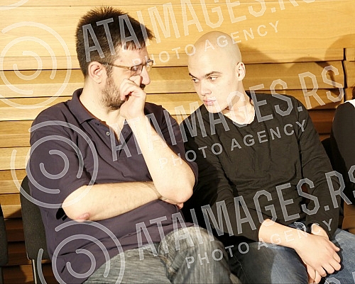 Press conference on the occasion of the premiere of the play Lorencaco held at the Yugoslav Drama Theater.Konferencija za novinare povodom premijere predstave Lorencaco odrzana u Jugoslovenskom dramskom pozoristu.