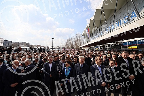 The President of the Republic of Serbia, Aleksandar Vucic, and the Prime Minister of Hungary, Viktor Orban, are attending the opening of the Belgrade-Novi Sad section of the Belgrade - Budapest international railway.Predsednik Republike Srbije Alek