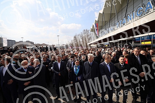 The President of the Republic of Serbia, Aleksandar Vucic, and the Prime Minister of Hungary, Viktor Orban, are attending the opening of the Belgrade-Novi Sad section of the Belgrade - Budapest international railway.Predsednik Republike Srbije Alek