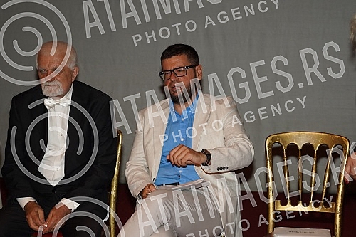 The ceremonial presentation of the 51st Golden Beocug Award and the Charter was held on the Grand Stage of the National Theater.Svecano urucenje 51. nagrade Zlatni Beocug i Povelje odrzano je  na Velikoj sceni Narodnog pozorista.