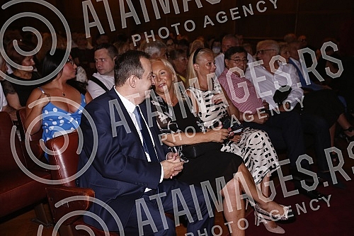 A concert of friends for the Merima Njegomir Foundation was held at Kolarac's endowment.Koncert prijatelja za fondaciju Merima Njegomir odrzan je u Kolarcevoj zaduzbini